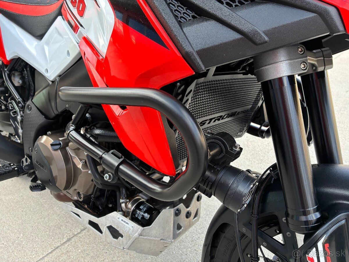 Suzuki DL1050 Vstrom - 13