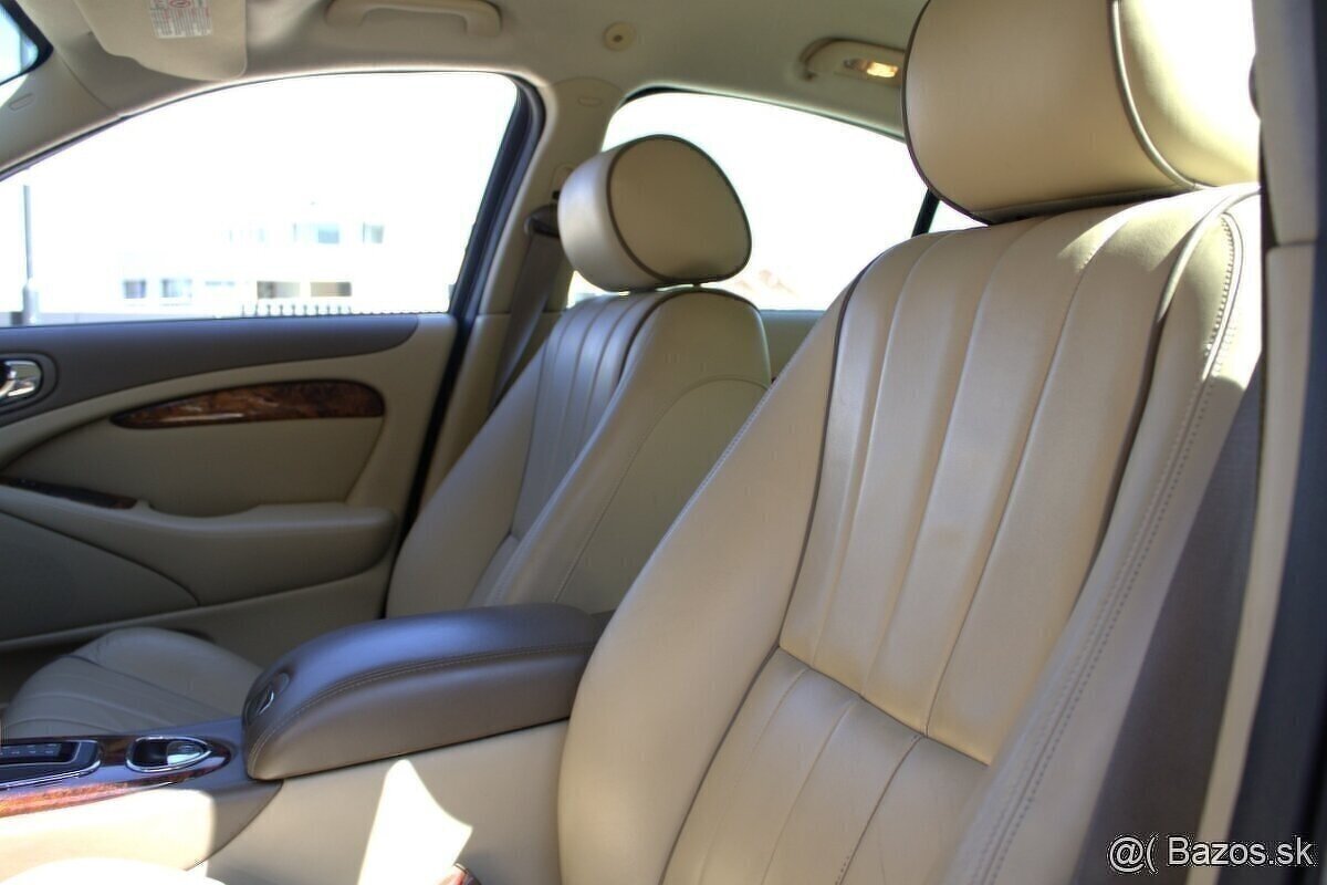 Jaguar S-Type 2.7 V6 Executive AT6, 152kw - 13