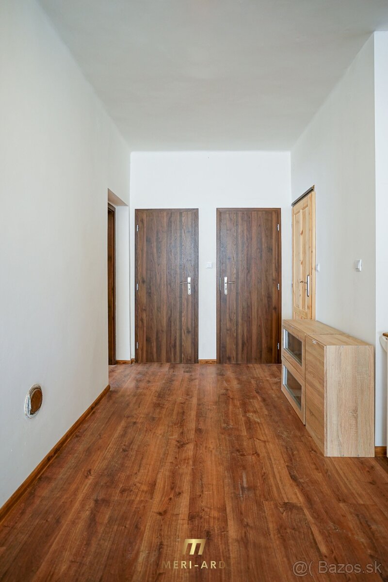 Kompletne zrekonštruovaný RD s veľkým 700m² pozemkom, Rajka - 13