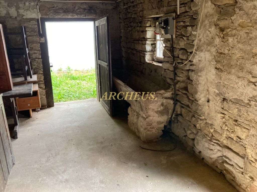 VIDIECKY DOM NA POLOSAMOTE, BUKOVEC, okres MYJAVA - 13