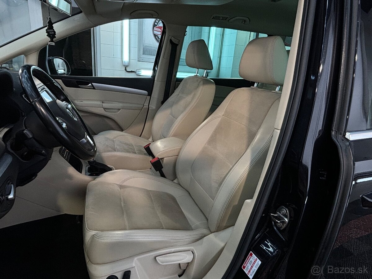 Volkswagen Sharan 2.0 TDI Highline DSG - 13