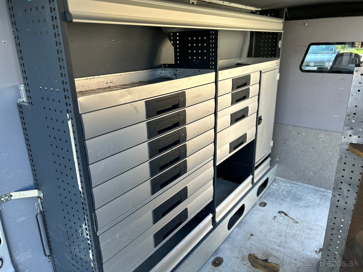 Renault Master L2H2 - exkluzívna pojazdná dielňa BOTT, DPH - 13