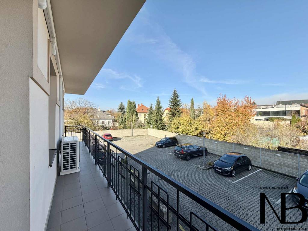 Na predaj kancelárske priestory v centre mesta Trenčín - Sta - 13