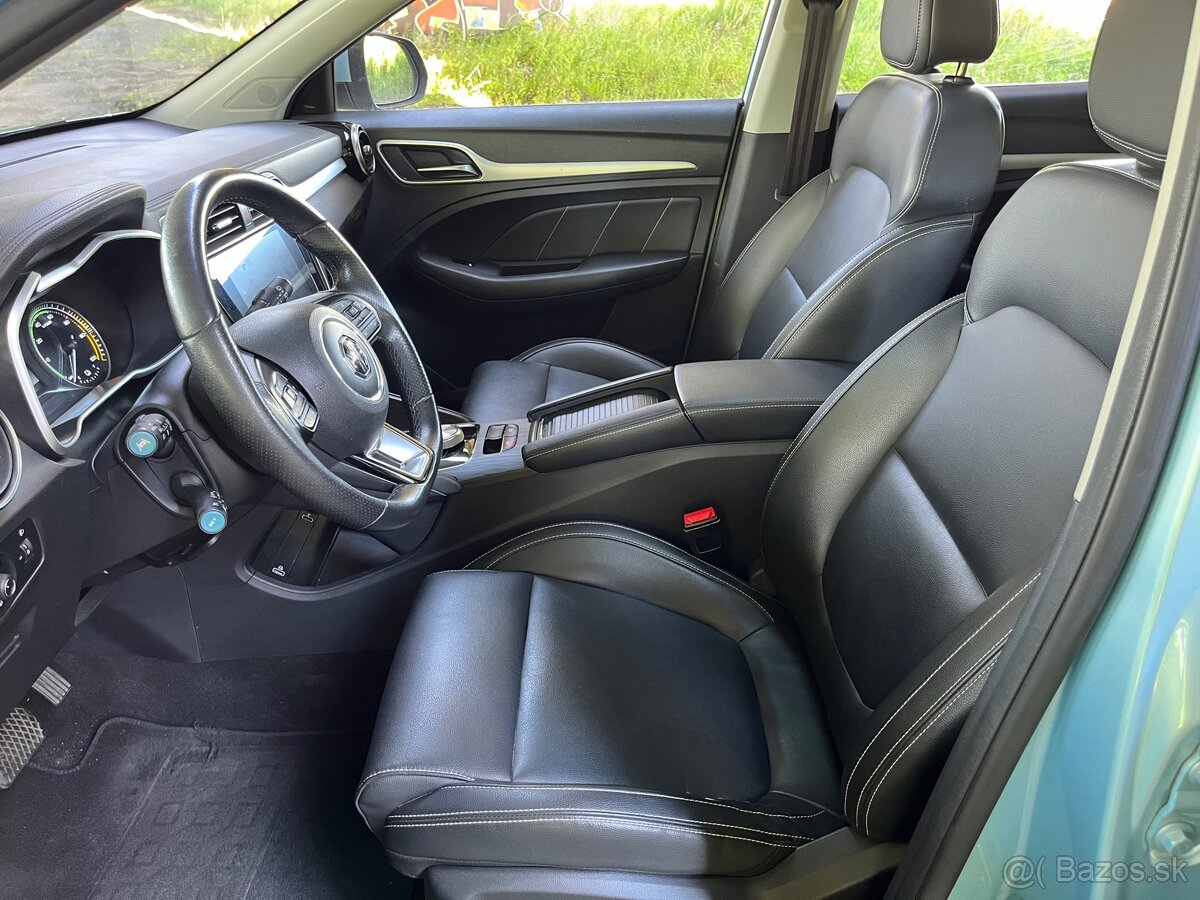 MG ZS EV 45kWh , 2020 elektro - 13