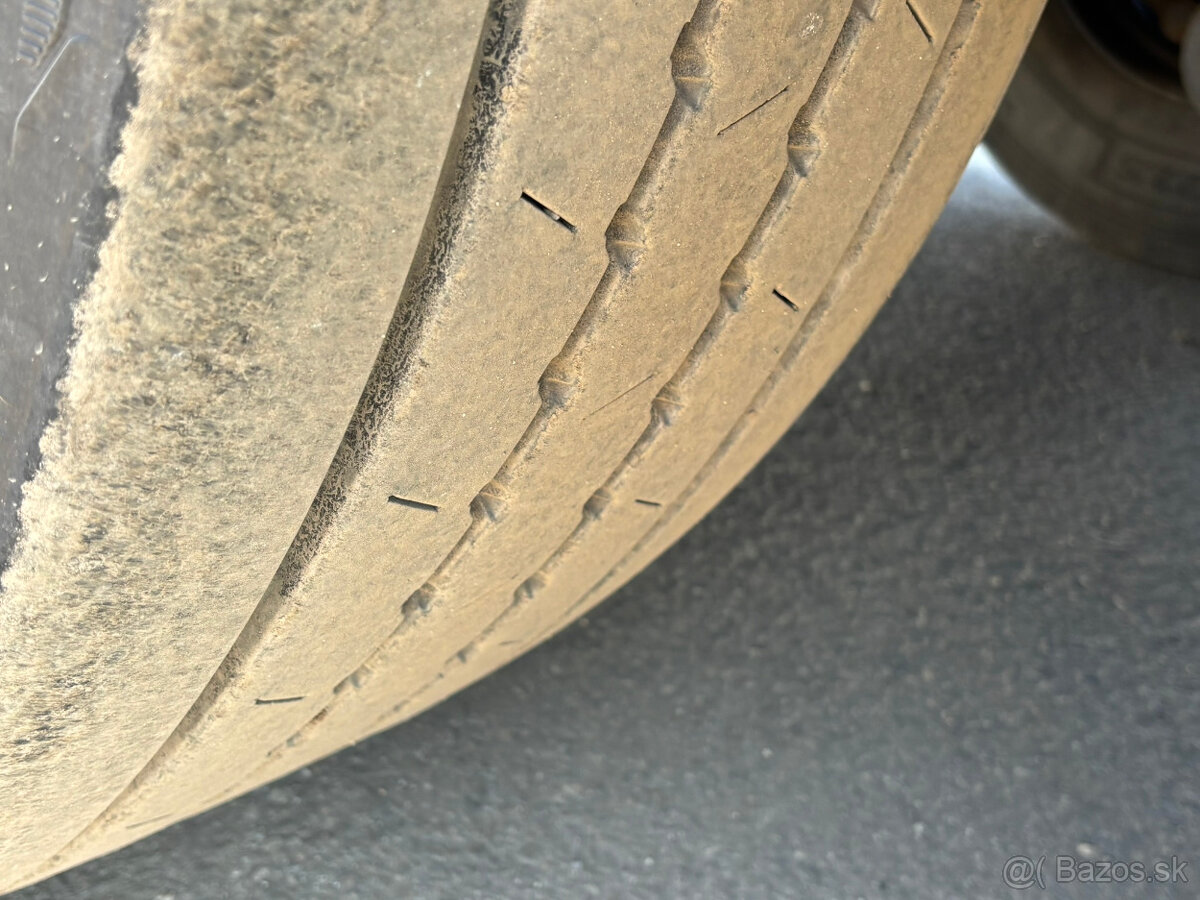 Prodám valníkový návěs SCHWARZMÜLLER RSA 3/E - 13