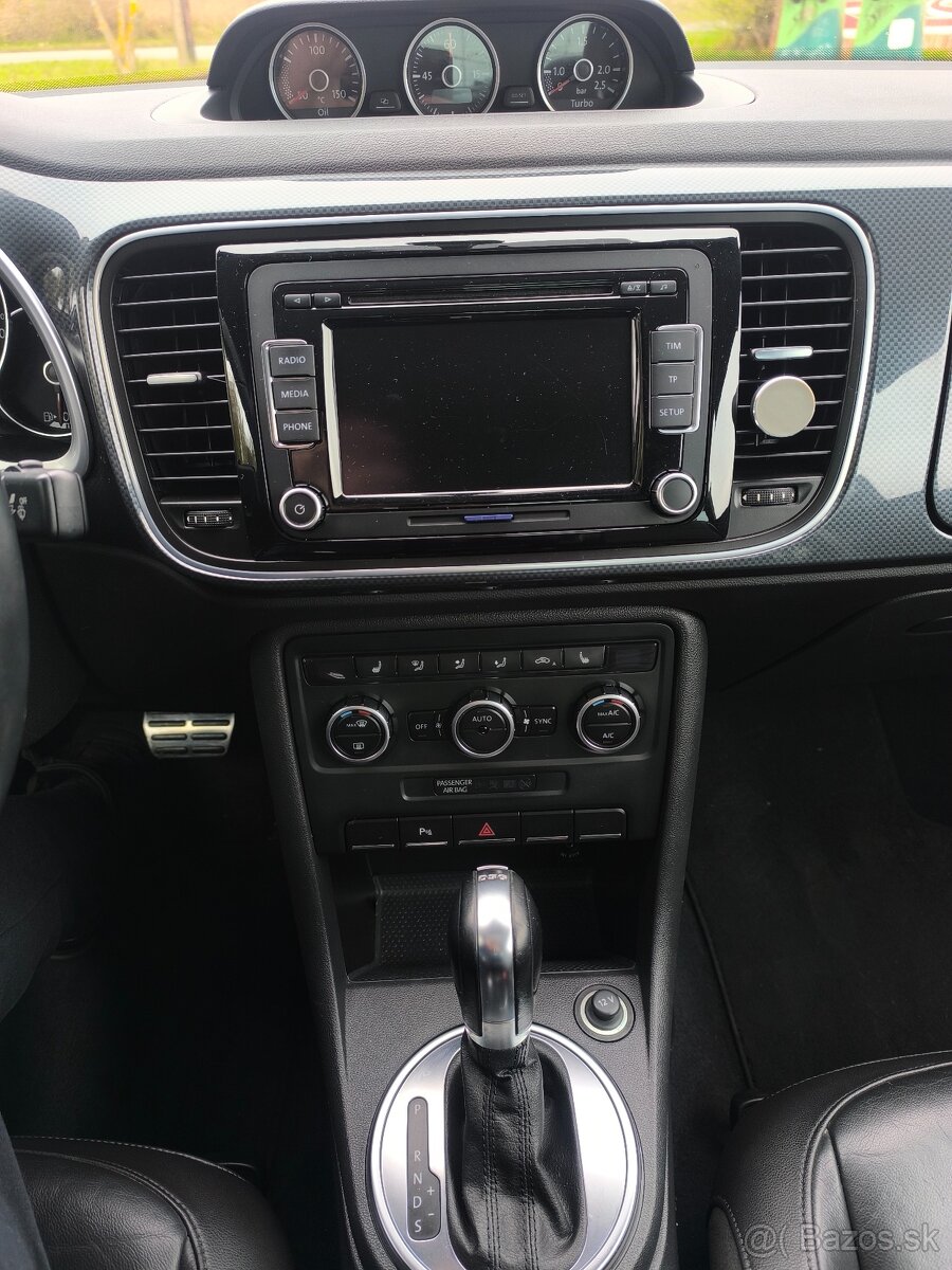 Volkswagen Beetle 2.0 TSI - 13