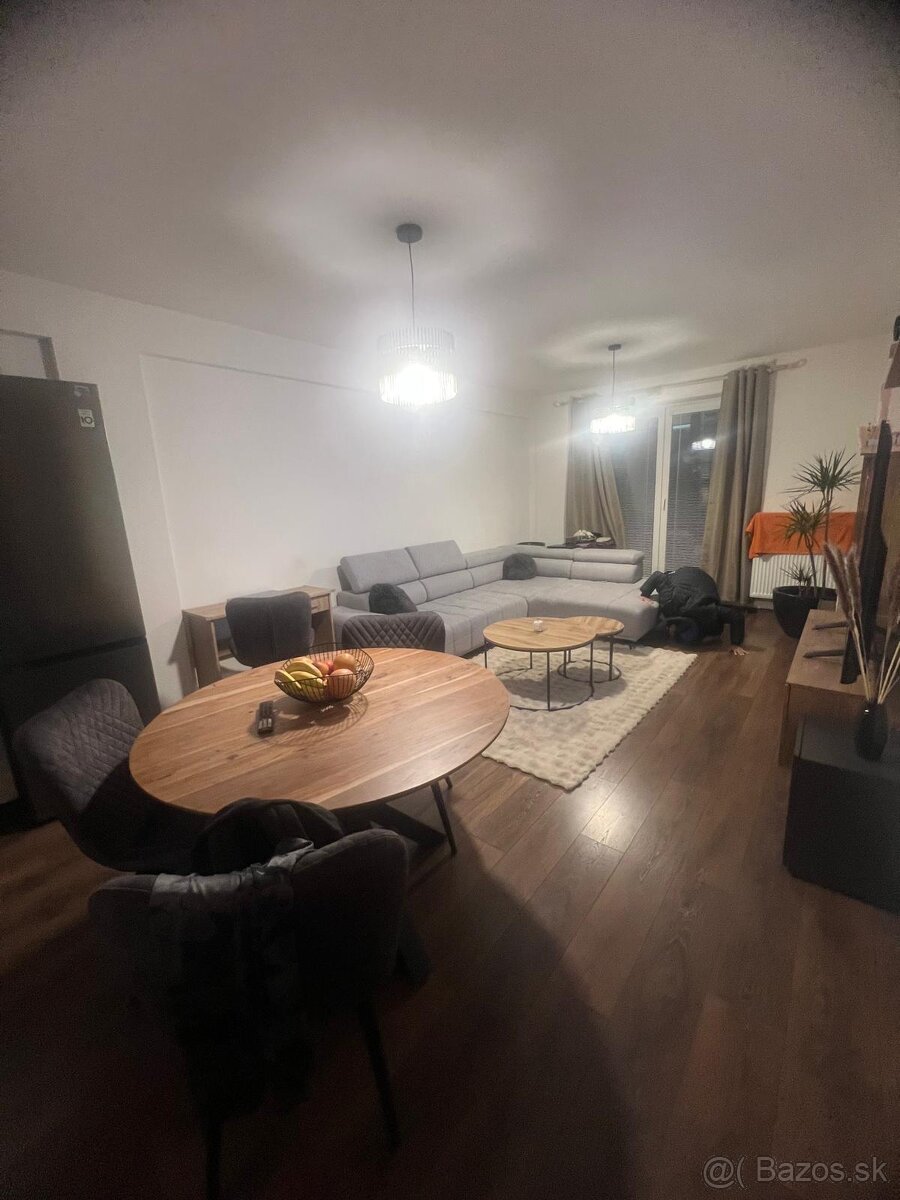 Moderný 2 izbový byt s veľkou záhradkou - 13