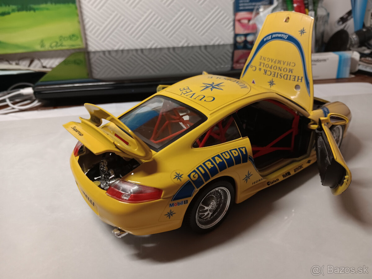modely porsche 1:18 - 13