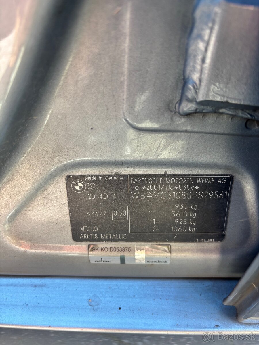 BMW E90 320d - 13