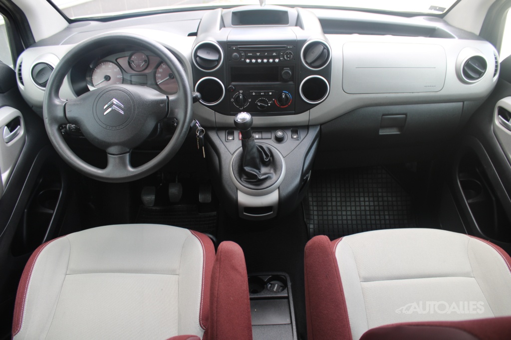Citroen Berlingo 1,6 HDi 66 kW MULTICPACE EMOTION - 13