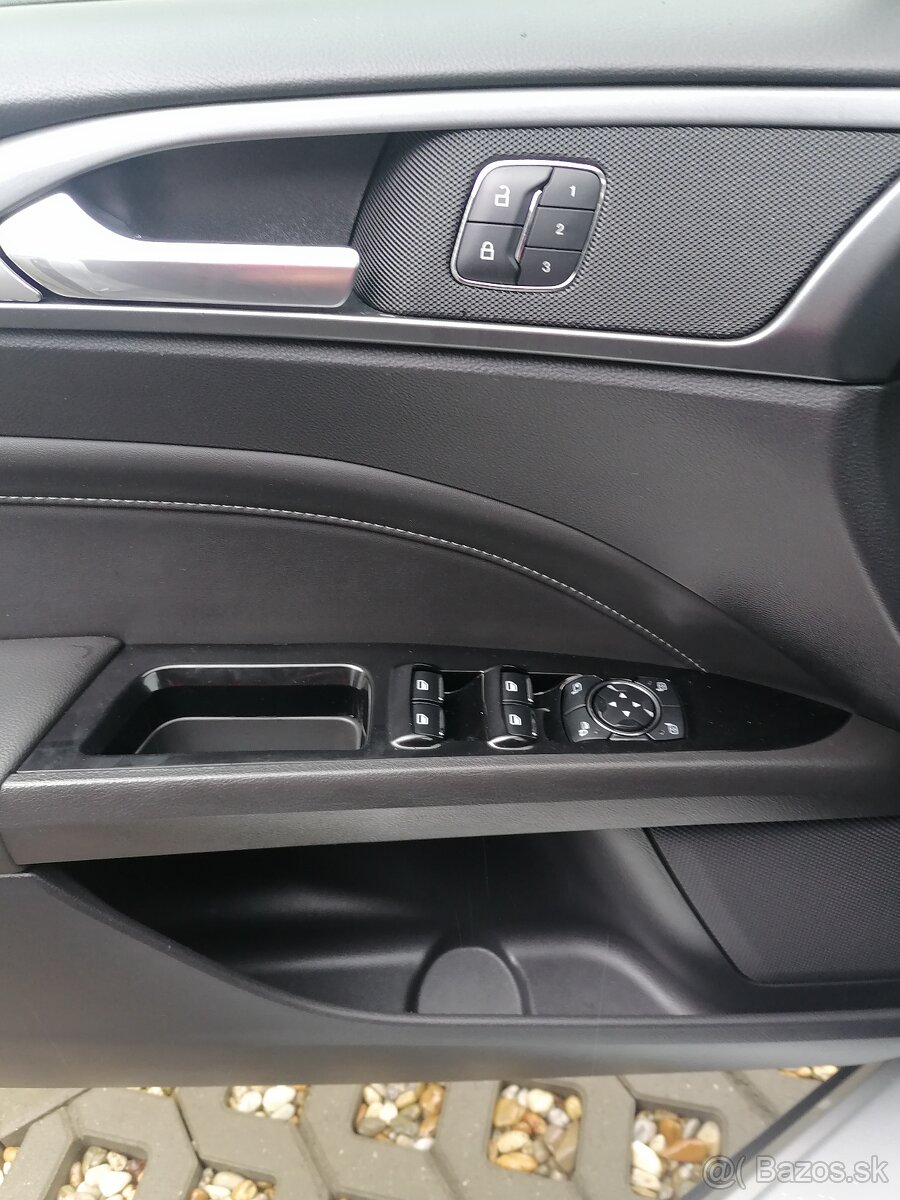 Ford Mondeo Combi 2.0 TDCi Titanium A/6 - 13