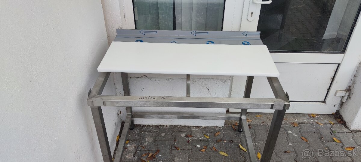 Nerezové pracovné gastro stoly, kuchynský stôl - 13