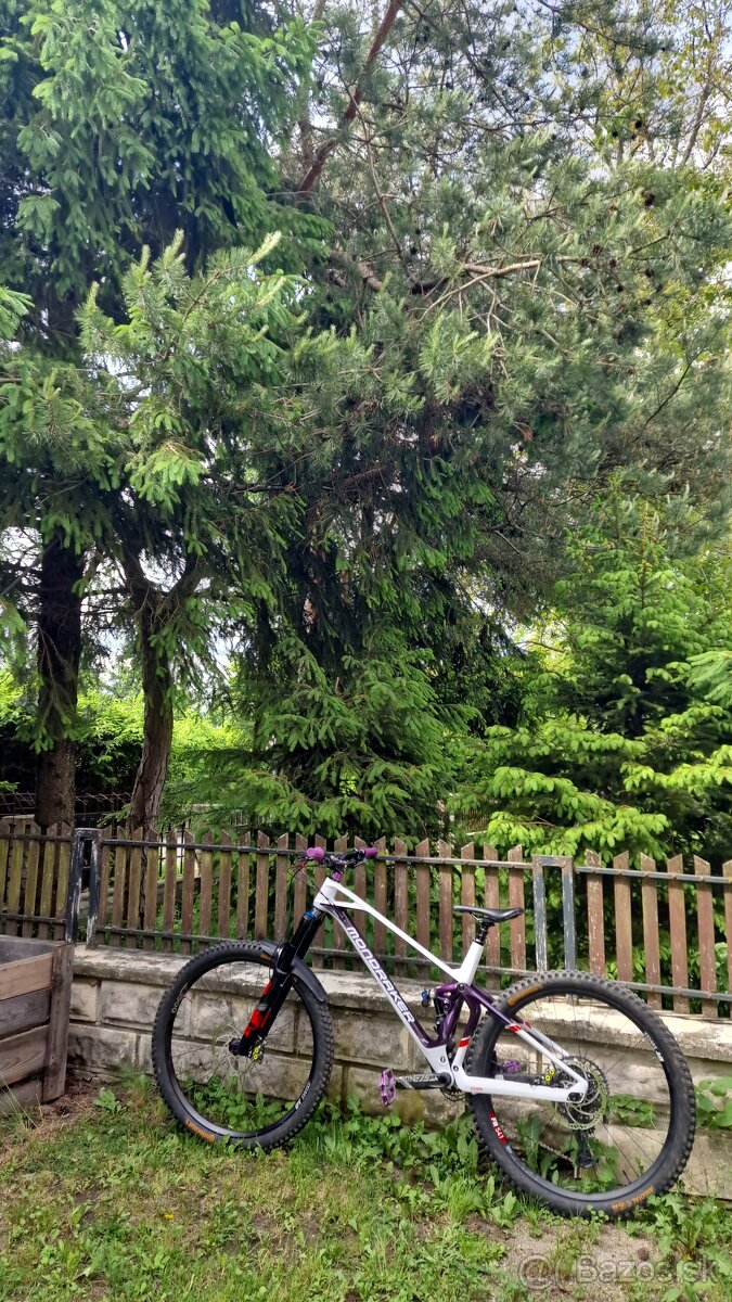 Mondraker superfoxy r 2022 - 13