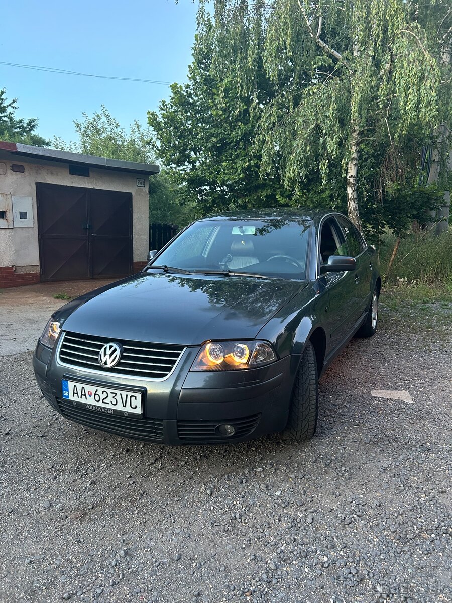 Volkswagen Passat 1.9 TDI - 13