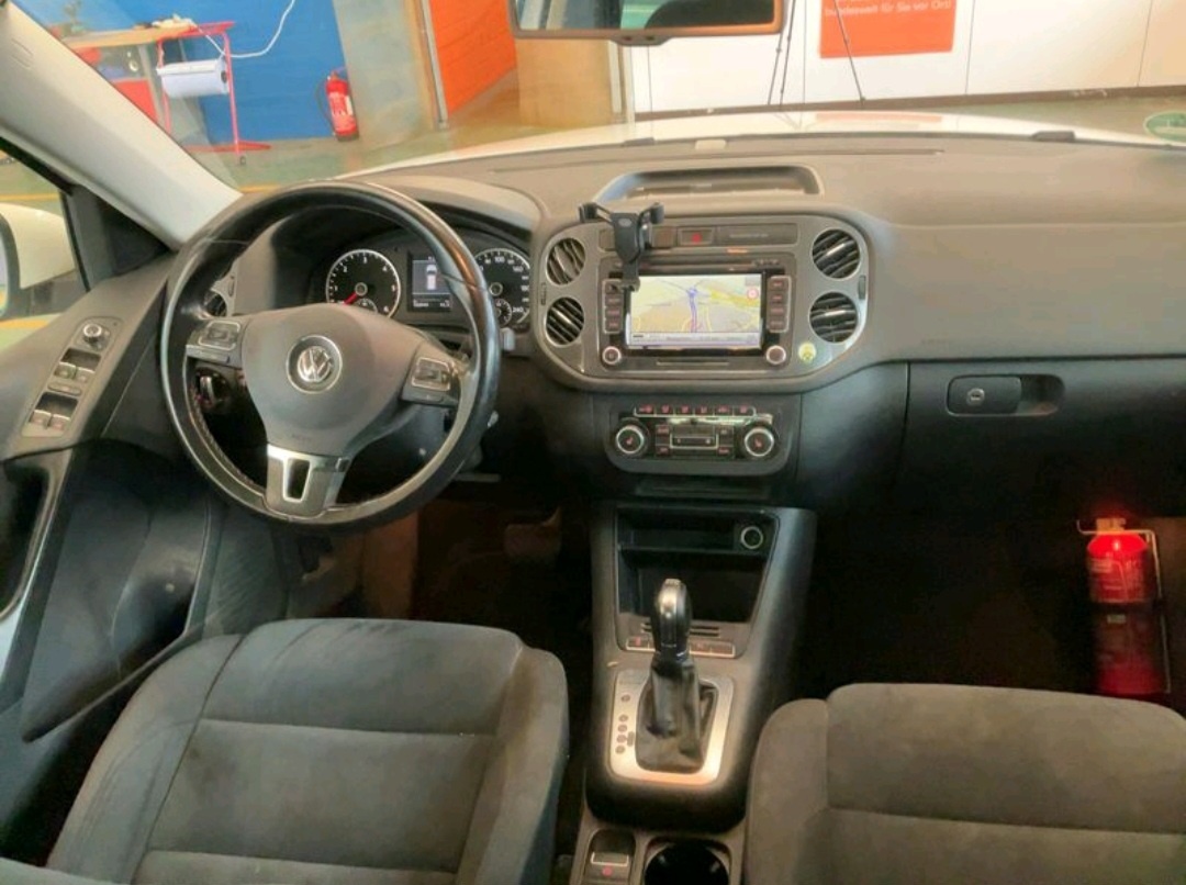 Volkswagen Tiguan 2.0tdi 103kw - 13