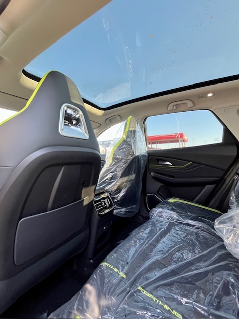 Nový Dongfeng Forthing T5 Evo HEV 1.5 A/T - 13