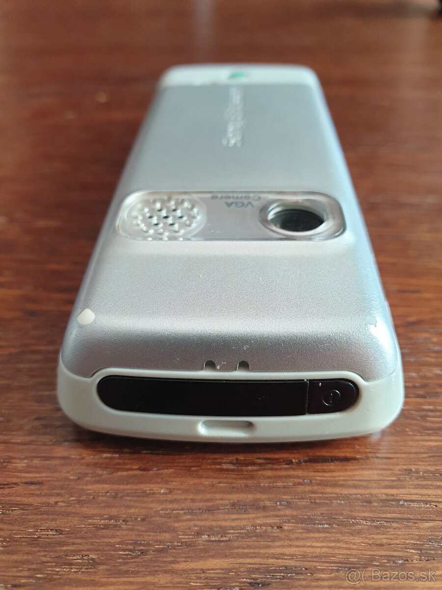 Sony Ericson K310i... - 13