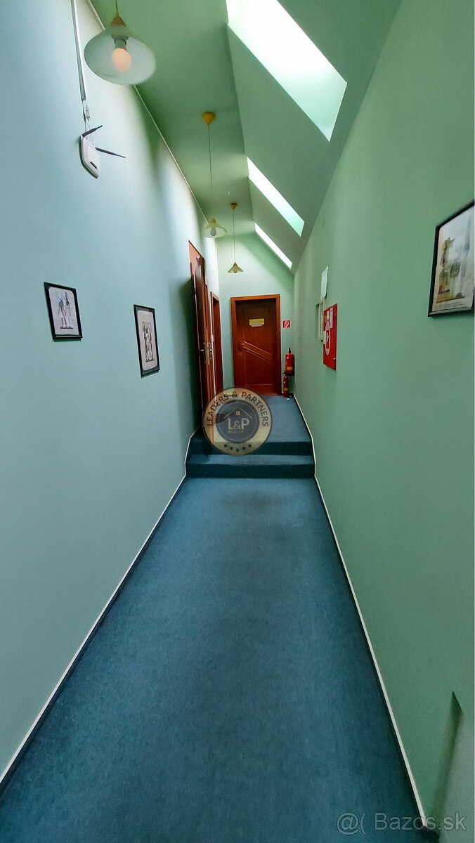 Na predaj Motorest KANADA - Hriadky. - 13