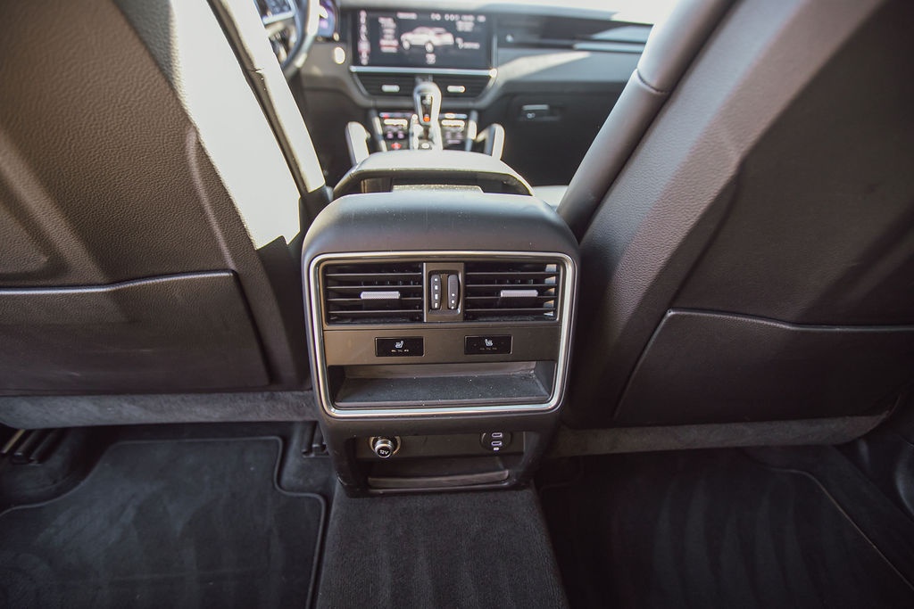 Porsche Cayennen Coupe E-Hybrid 4x4 A/T - 13