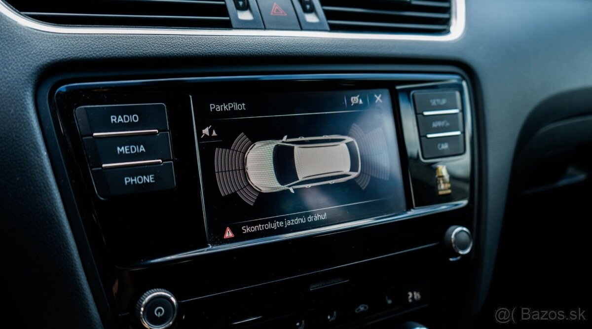 Škoda Octavia Combi 1.6 TDI Style DSG - 13