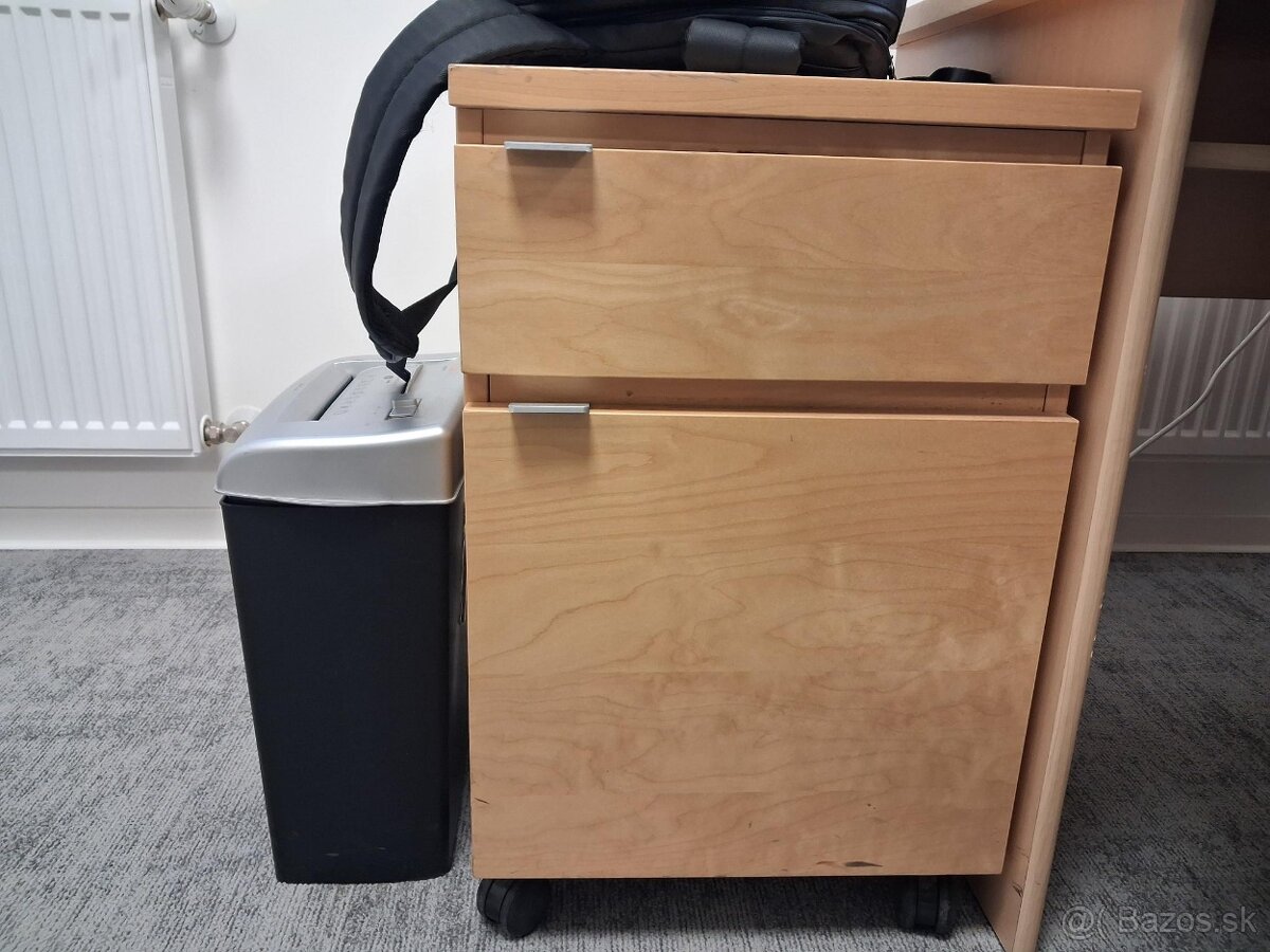 Predám kancelársky nábytok - 13