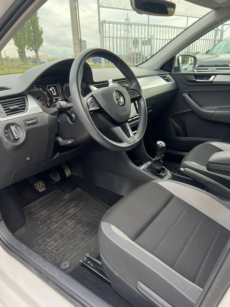 Škoda Rapid 1.0 TSI Extra EU6 - 13