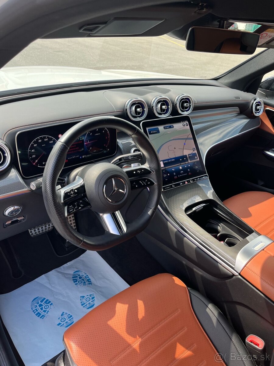 Mercedes-Benz GLC 220 D 4-Matic AMG-Packet//NOVY MODEL// - 13