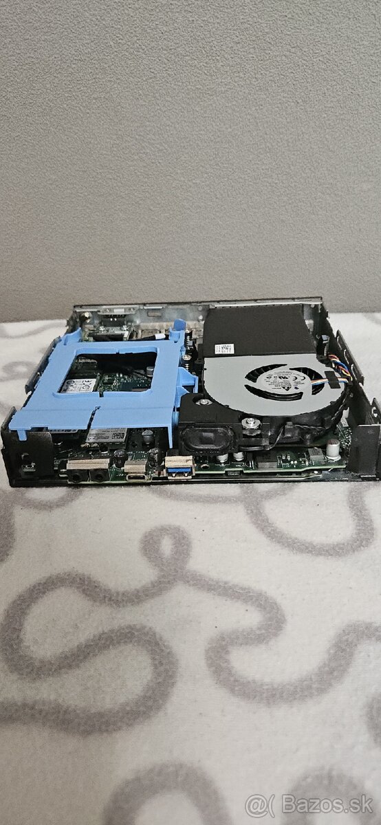 Moderný Dell Optiplex 7050 - 13