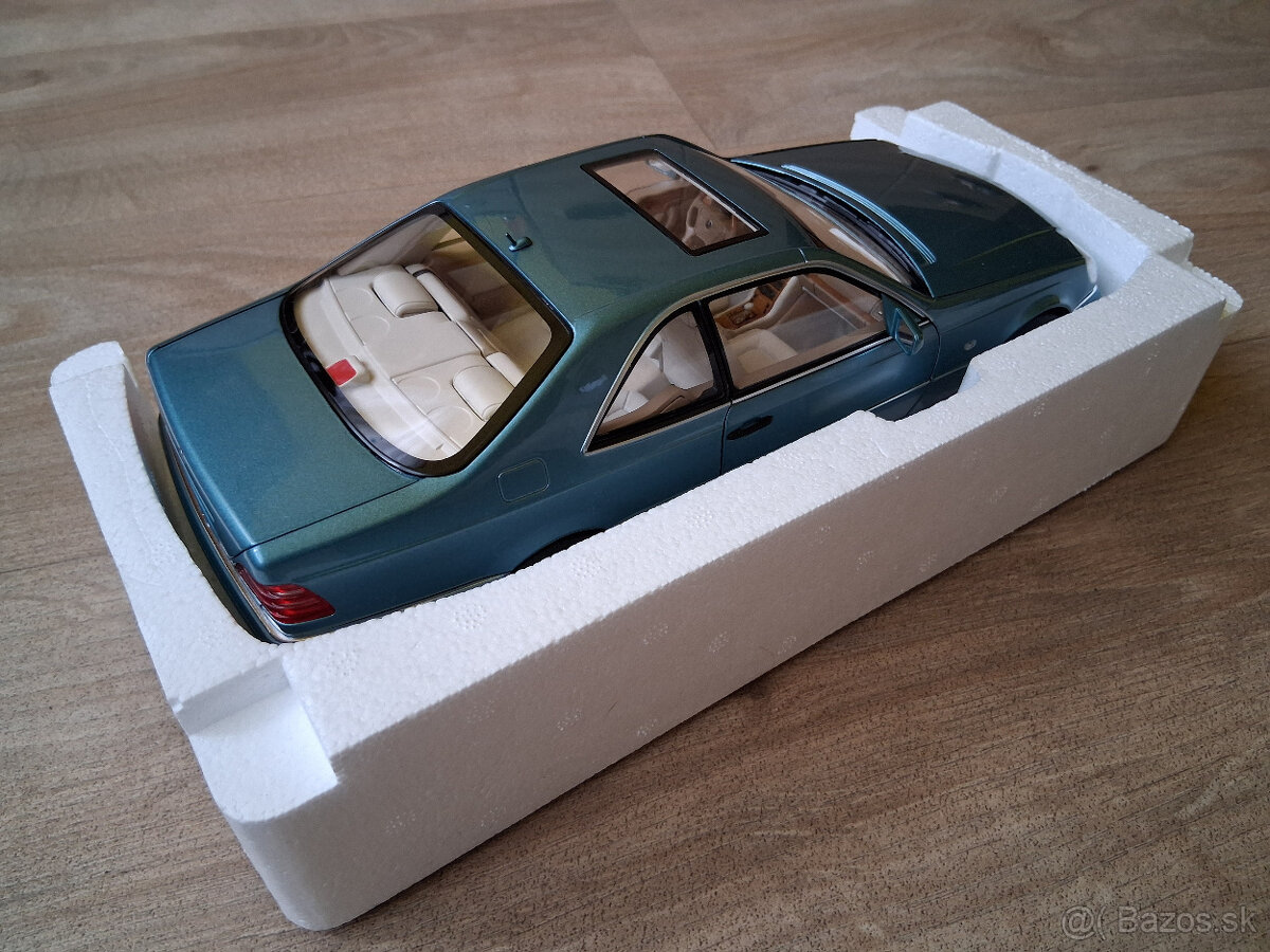 Mercedes-Benz 1:18 - 13