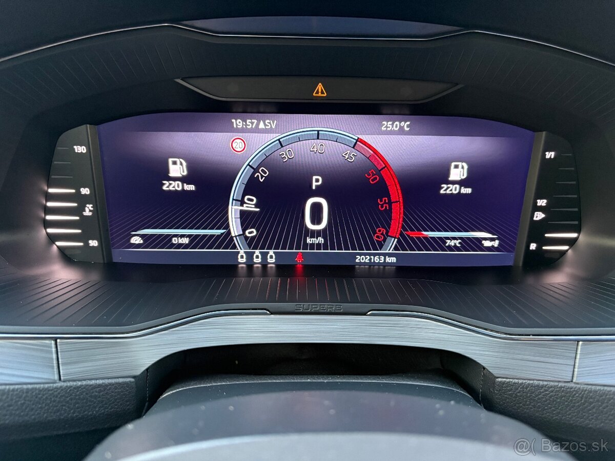 Predám Škoda Superb 2.0 D 150 PS DSG - 13