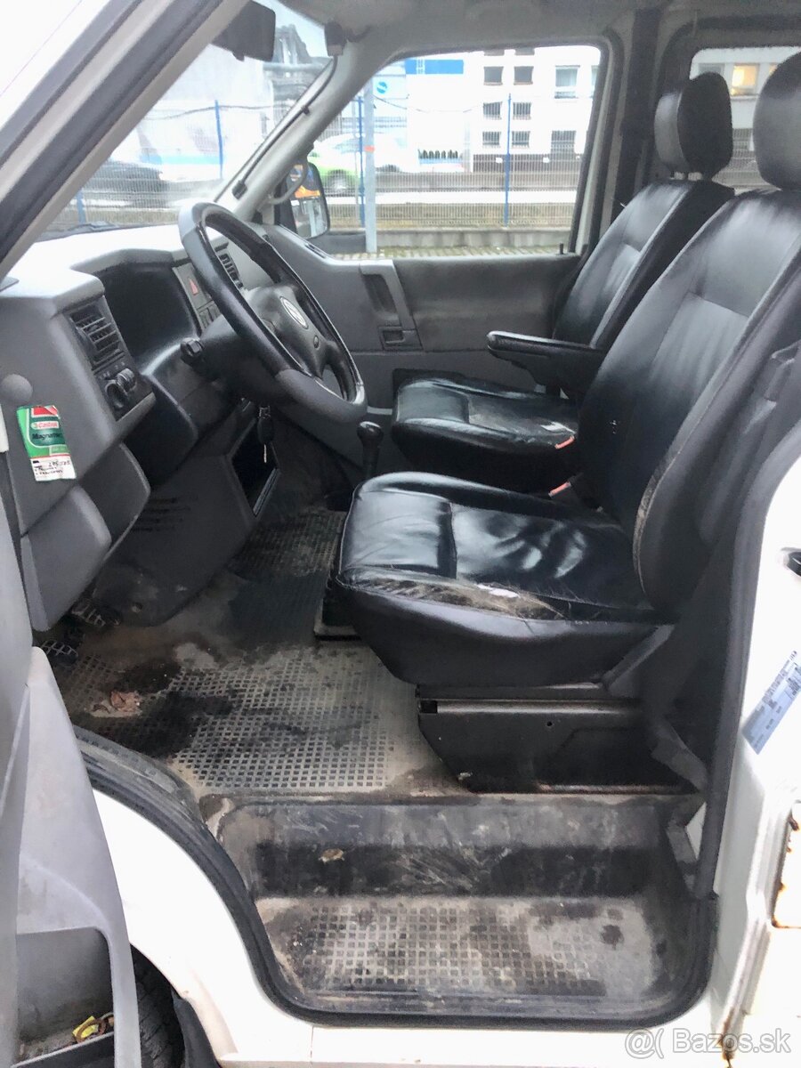VW Transporter T4, 2.5 TDi 65kW - 13