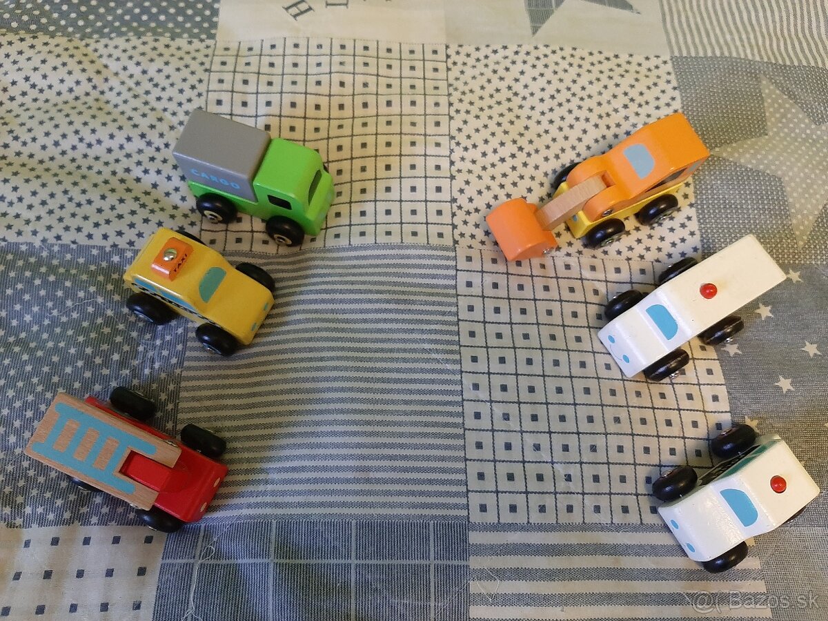 Viga drevené autíčka 6 ks - 13