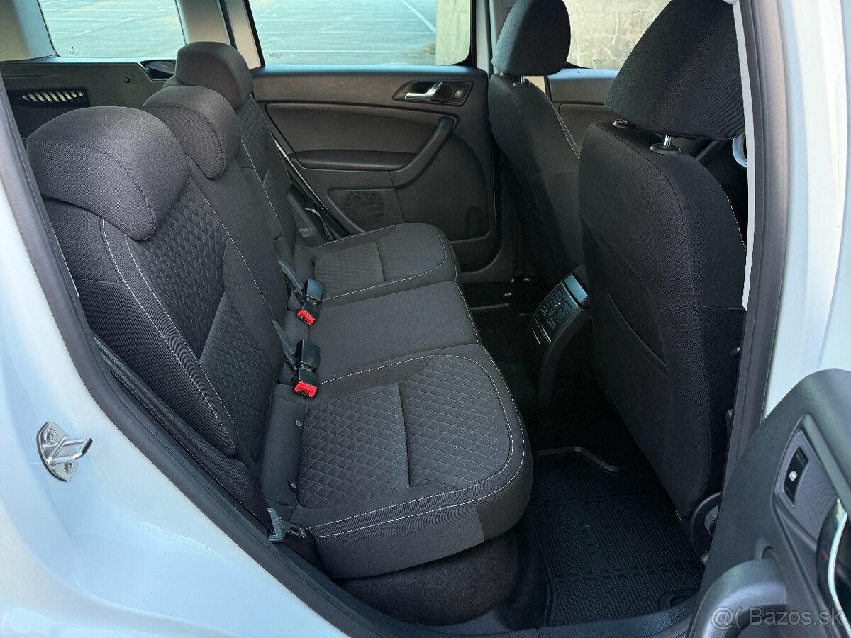 Škoda Yeti 2.0 TDI 110kW Edition - 13