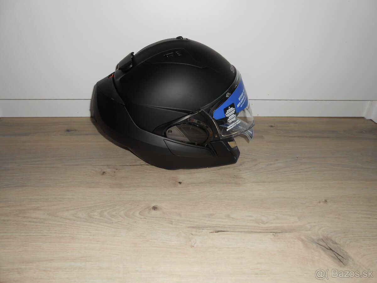 Predam krasnu novu moto prilbu znacky SHARK EVO GT BLANK MAT - 13