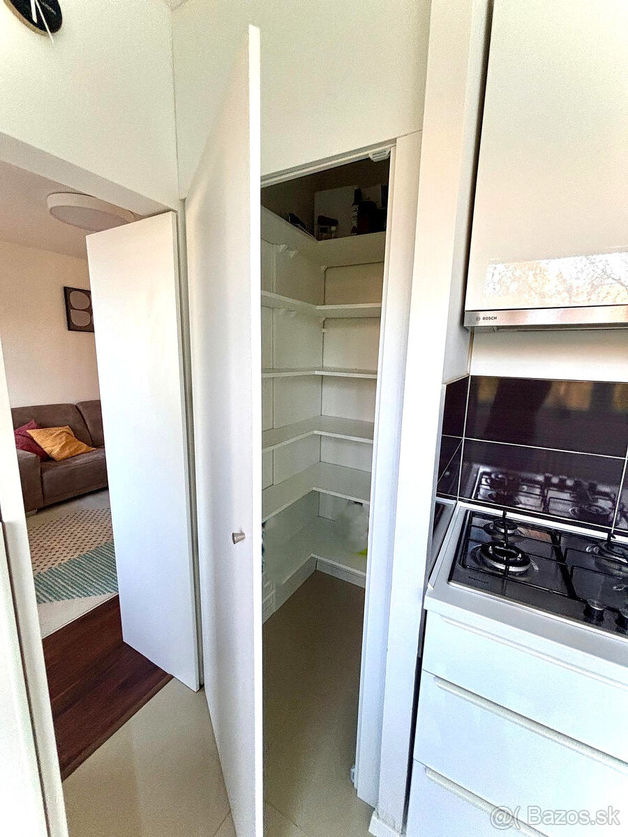 AFYREAL predaj 4izb Cabanova ul., kompletná rekonštrukcia, ú - 13