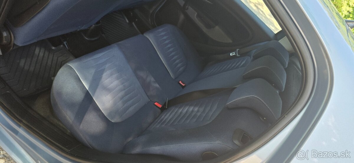 Fiat Grande Punto - 13