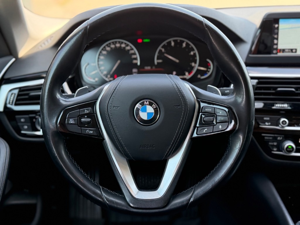 BMW Rad 5 520d xDrive A/T - 13
