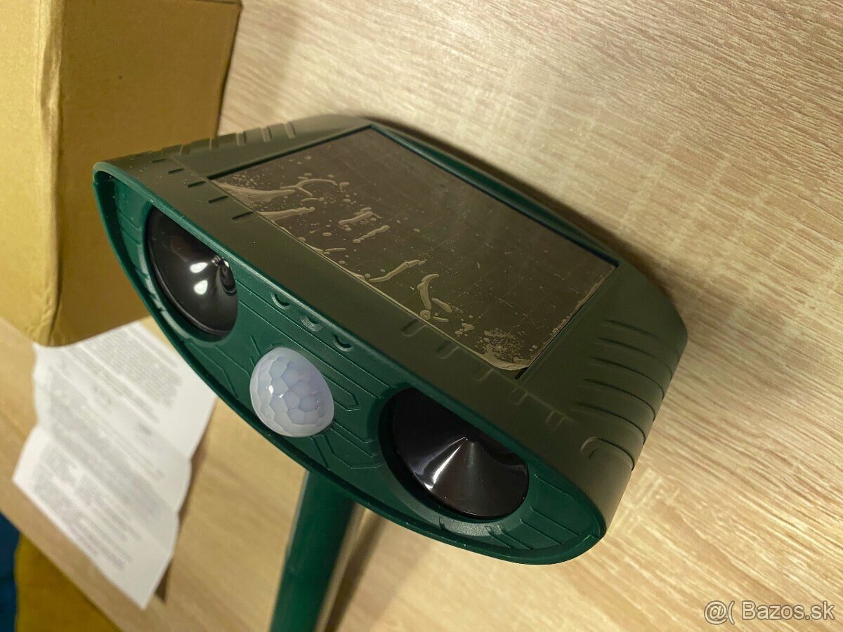 Ultrazvukový odplašovač zvierat s pohybovým senzorom - 13