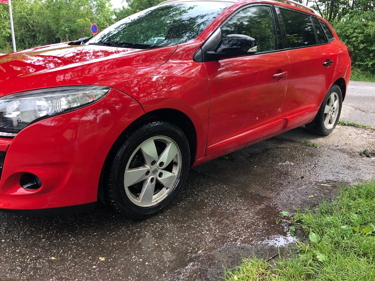 Renault megane 1.2 i 2015 - 13