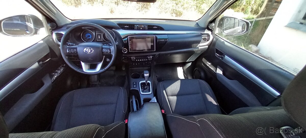 Toyota Hilux 2.4 - 13