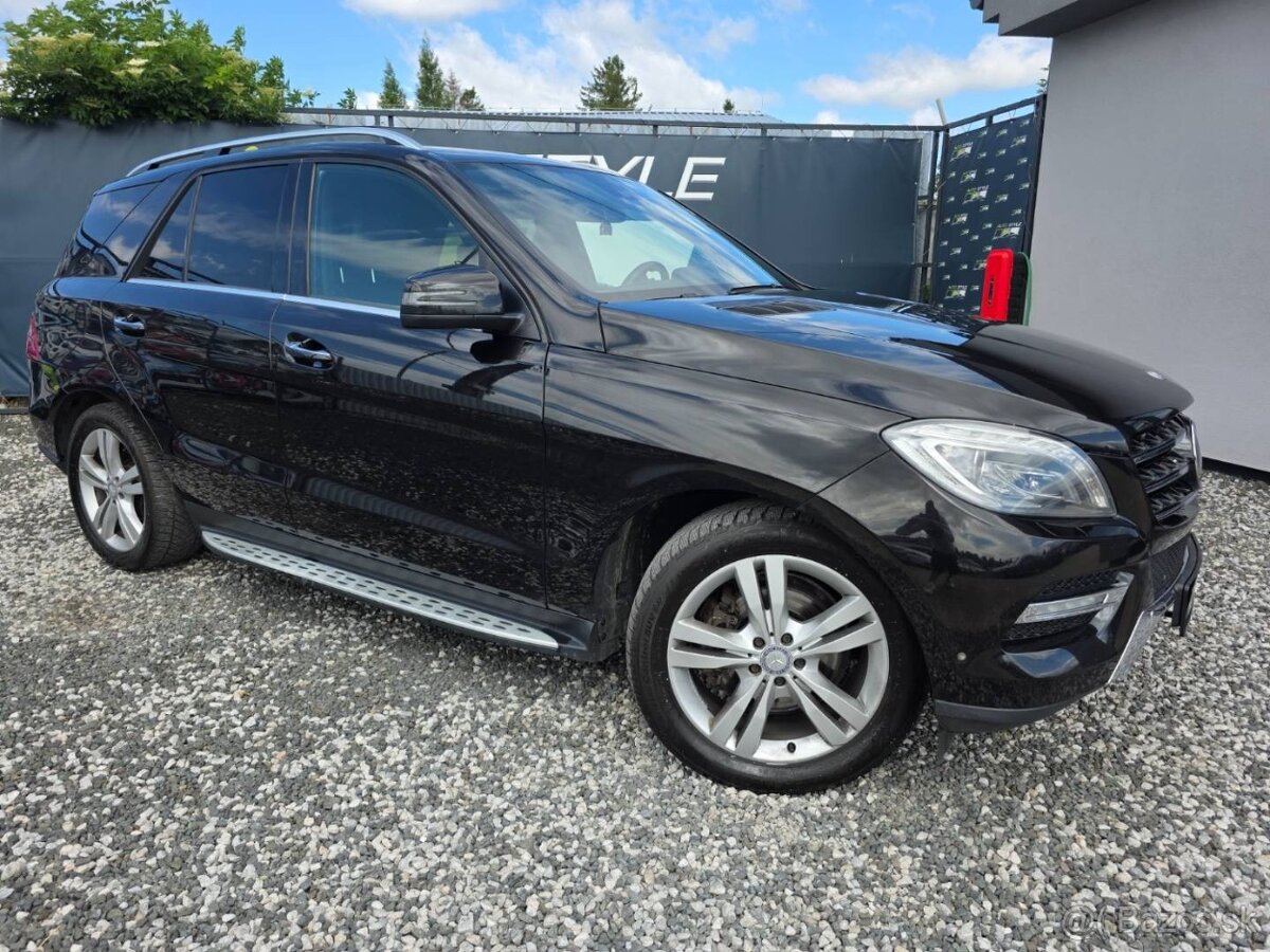 Mercedes-Benz ML - 13