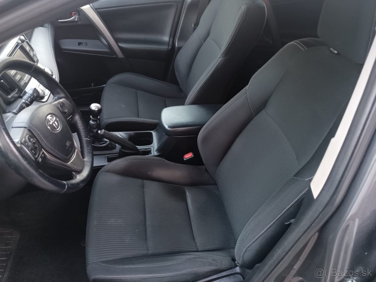 TOYOTA RAV4 - NA PREDAJ / NA SPLATKY - 13