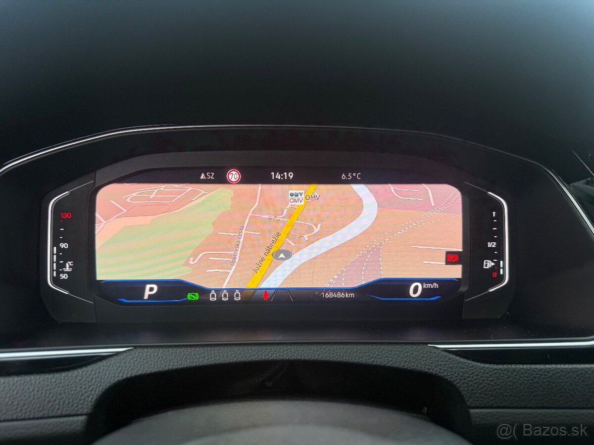 VW Passat Variant 2023- 2.0 TDI EVO Business DSG -NEBÚRANÉ- - 13