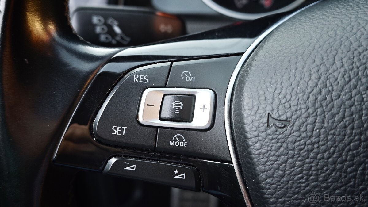 Predam VW GOLF "JOIN" 2.0TDi 110kW M6 - 13