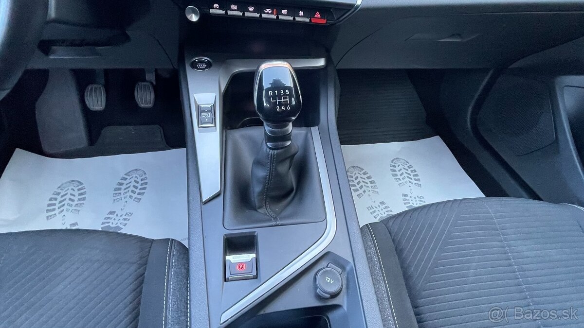 Peugeot 308 1,2i PureTech Active Pack 1. majiteľ, SR - 13