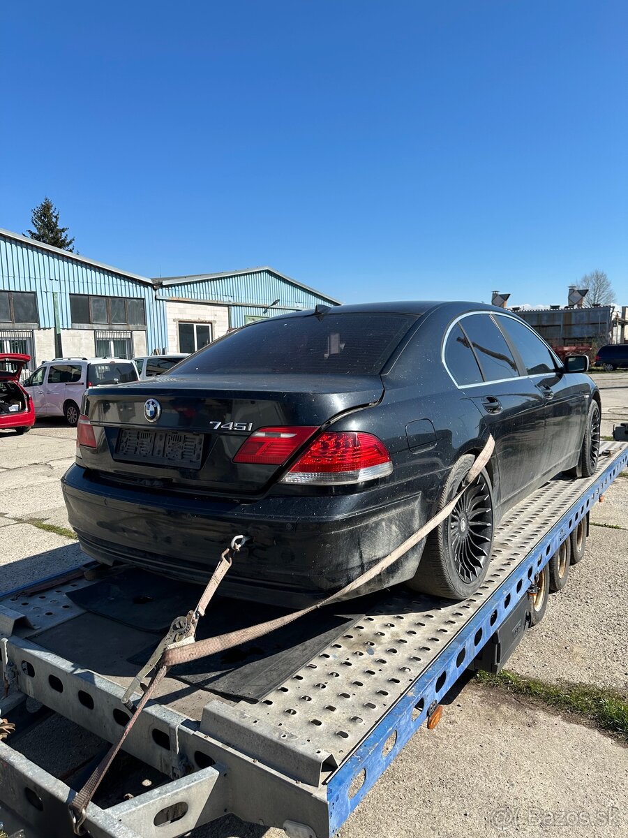 Rozpredam bmw e65 745i - 13