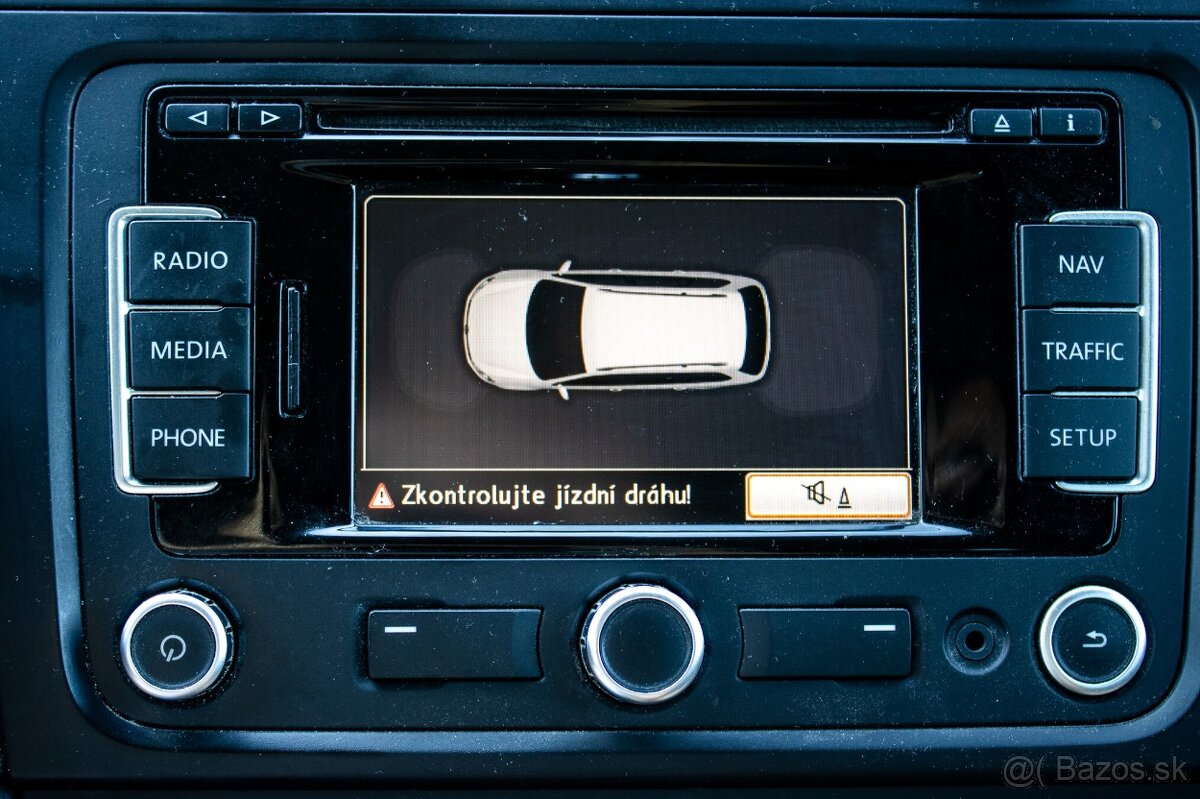 VW Golf Variant 2.0TDI Highline (2011) - 13