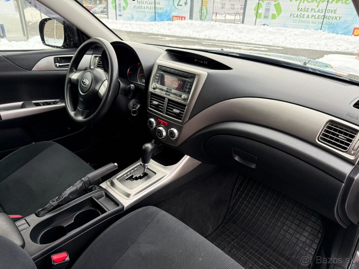 Subaru Impreza 2010 Benzín Automat - 13
