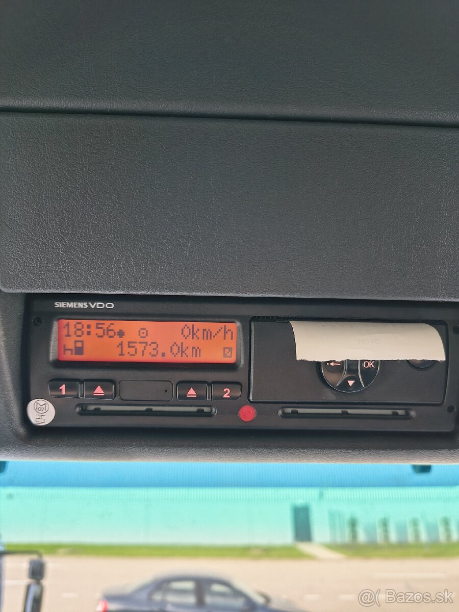 MAN TGX 18.440 + hydraulické čelo - 13