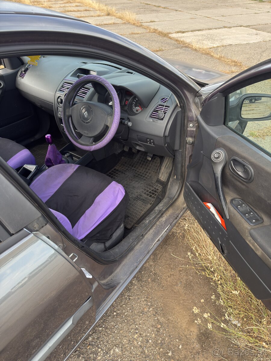 Predám Renault Megane 2 1,6 16v 83kw - 13
